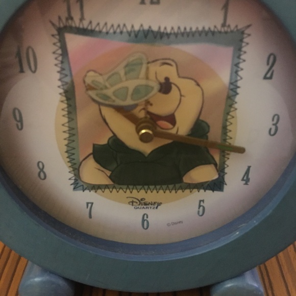 ‼️SOLD‼️Vintage Winnie the Pooh Works Round Clock - Picture 3 of 10